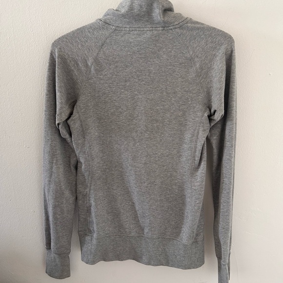 NIKE - Women’s Dri-Fit Grey Zip-Up in Extra Small - Picture 9 of 16